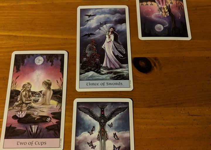 Weekly Tarot Spread: Balancing and Cleansing the Solar Plexus Chakra